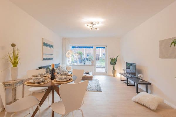 Prodej domu 110 m², pozemek 107 m², Hamburg, Hamburg Prodej domu 110 m², pozemek 107 m², Hamburg, Hamburg