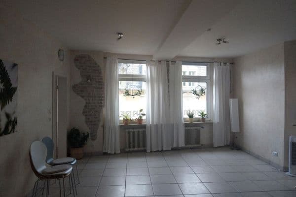 Pronájem bytu 3+1 94 m², Pestalozzistr. 1, Kulmbach Pronájem bytu 3+1 94 m², Pestalozzistr. 1, Kulmbach