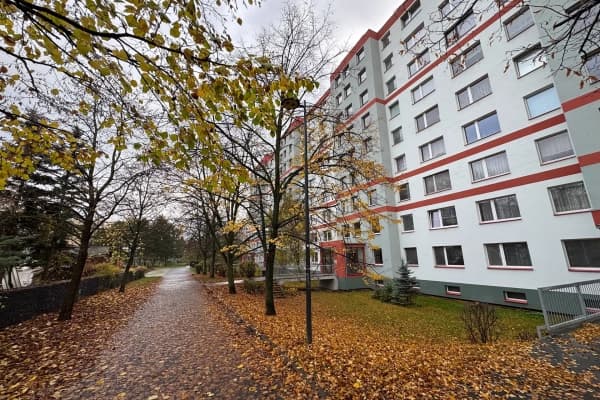 Prodej bytu 3+1 76 m², Kpt. Stránského, Praha Prodej bytu 3+1 76 m², Kpt. Stránského, Praha