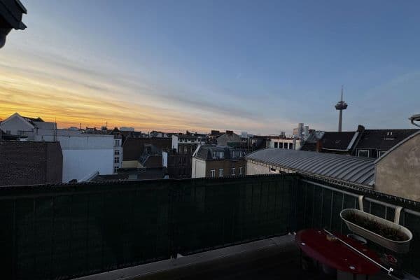 Pronájem bytu 1+kk 40 m², Köln, Severní Porýní-Vestfálsko Pronájem bytu 1+kk 40 m², Köln, Severní Porýní-Vestfálsko