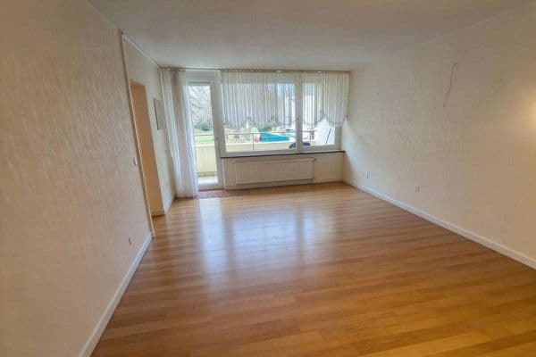 Prodej bytu 4+1 86 m², Am Gehlenberg 1, Saarbrücken, Země Sársko Prodej bytu 4+1 86 m², Am Gehlenberg 1, Saarbrücken, Země Sársko