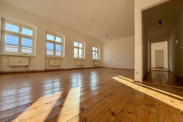 Prodej bytu 3+1 92 m², Berlin, Berlín Prodej bytu 3+1 92 m², Berlin, Berlín