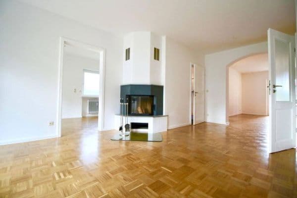 Pronájem bytu 3+1 109 m², Hochederstraße 9, München, Bavorsko Pronájem bytu 3+1 109 m², Hochederstraße 9, München, Bavorsko