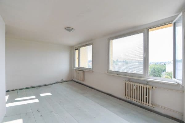 Prodej bytu 1+kk 34 m², Tobrucká, Praha Prodej bytu 1+kk 34 m², Tobrucká, Praha