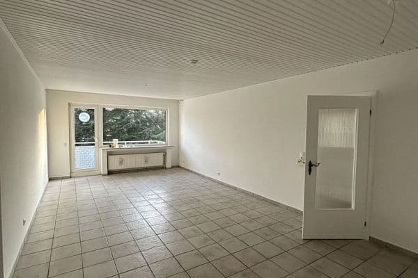 Pronájem bytu 3+1 87 m², Essen Pronájem bytu 3+1 87 m², Essen