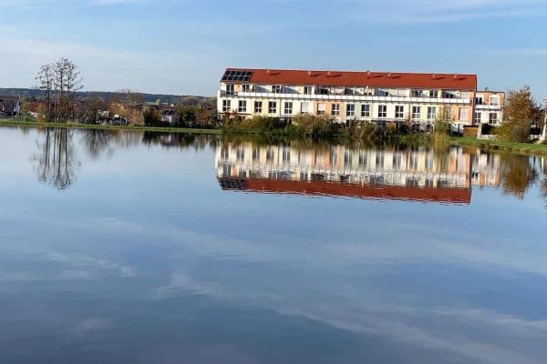 Prodej domu 164 m², pozemek 430 m², Reuthseering 202, Adelsdorf Prodej domu 164 m², pozemek 430 m², Reuthseering 202, Adelsdorf