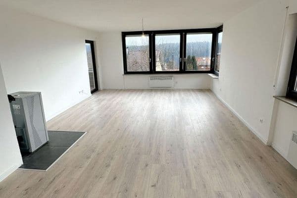 Pronájem bytu 3+kk 91 m², Altensteig Pronájem bytu 3+kk 91 m², Altensteig