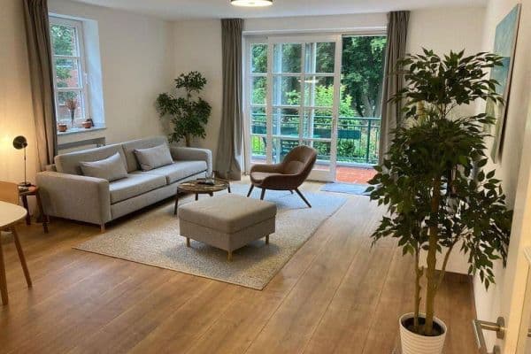 Prodej bytu 3+1 82 m², Walburgisstr., Düsseldorf (Kaiserswerth), Severní Porýní-Vestfálsko Prodej bytu 3+1 82 m², Walburgisstr., Düsseldorf (Kaiserswerth), Severní Porýní-Vestfálsko