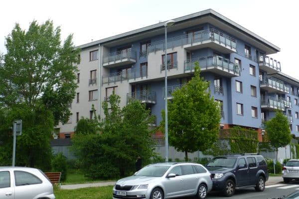 Pronájem bytu 2+kk 56 m², Jana Přibíka, Praha Pronájem bytu 2+kk 56 m², Jana Přibíka, Praha