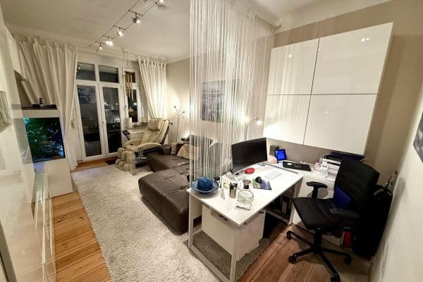 Prodej bytu 2+1 62 m², Konradinstr., Berlin, Berlín Prodej bytu 2+1 62 m², Konradinstr., Berlin, Berlín