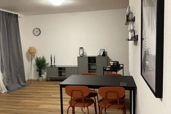 Pronájem bytu 1+1 40 m², Emmendingerstr 43, Böblingen Pronájem bytu 1+1 40 m², Emmendingerstr 43, Böblingen