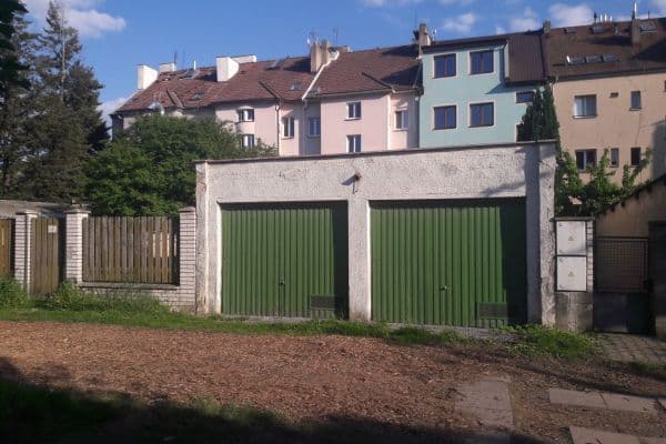 Prodej garáže 17 m², Binarova, Praha Prodej garáže 17 m², Binarova, Praha