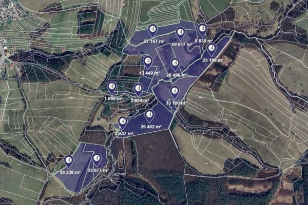Prodej pozemku 1.903 m², Luhačovice Prodej pozemku 1.903 m², Luhačovice