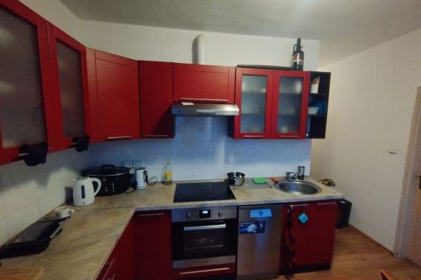 Pronájem bytu 3+1 84 m², Emy Destinové, České Budějovice Pronájem bytu 3+1 84 m², Emy Destinové, České Budějovice