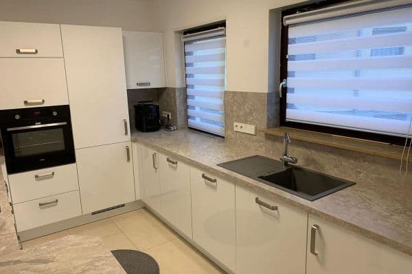 Pronájem bytu 3+kk 98 m², Leonberg Pronájem bytu 3+kk 98 m², Leonberg