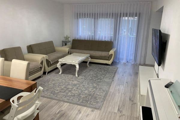 Pronájem bytu 3+kk 98 m², Leonberg Pronájem bytu 3+kk 98 m², Leonberg