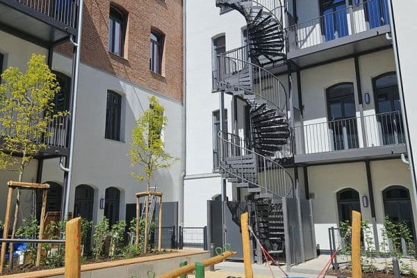 Pronájem bytu 2+1 77 m², Leonhardstr. 29, Nürnberg, Bavorsko Pronájem bytu 2+1 77 m², Leonhardstr. 29, Nürnberg, Bavorsko