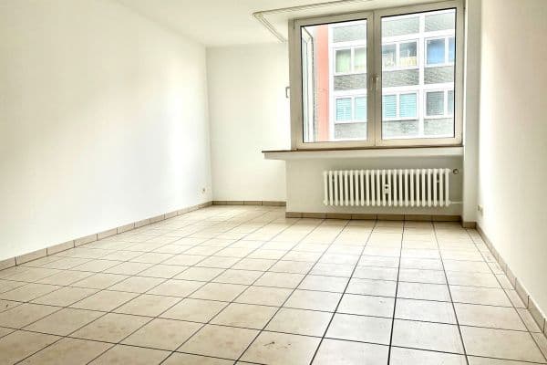 Pronájem bytu 2+1 52 m², Schloßstraße 58, Düsseldorf, Severní Porýní-Vestfálsko Pronájem bytu 2+1 52 m², Schloßstraße 58, Düsseldorf, Severní Porýní-Vestfálsko