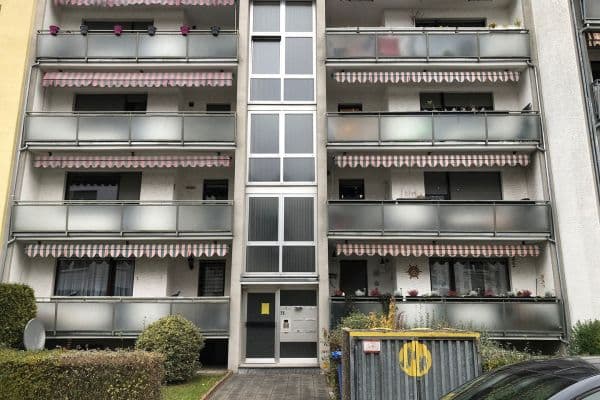 Pronájem bytu 3+1 77 m², Augsburger Strasse 26, Kerpen Pronájem bytu 3+1 77 m², Augsburger Strasse 26, Kerpen