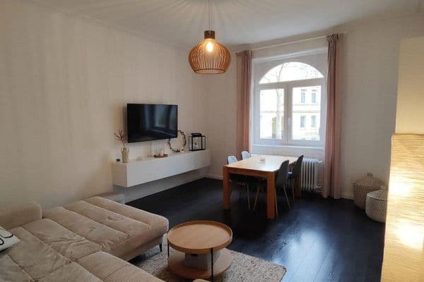 Prodej bytu 4+1 105 m², Stuttgart Prodej bytu 4+1 105 m², Stuttgart