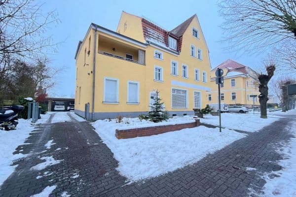 Pronájem nebytového prostoru 164 m², Bahnhofstr. 14, Biesenthal Pronájem nebytového prostoru 164 m², Bahnhofstr. 14, Biesenthal