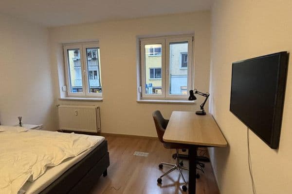 Pronájem bytu 1+kk 35 m², Baaderstraße 48, München, Bavorsko Pronájem bytu 1+kk 35 m², Baaderstraße 48, München, Bavorsko
