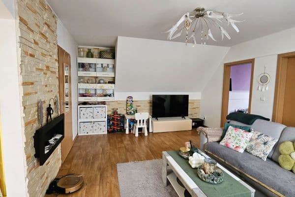 Pronájem bytu 3+kk 72 m², Průběžná, Nupaky Pronájem bytu 3+kk 72 m², Průběžná, Nupaky