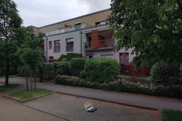 Pronájem bytu 2+kk 42 m², Neumannova, Praha Pronájem bytu 2+kk 42 m², Neumannova, Praha