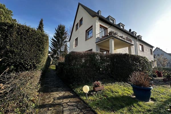 Prodej domu 141 m², pozemek 498 m², Am Feuerschlößchen 10, Bad Honnef Prodej domu 141 m², pozemek 498 m², Am Feuerschlößchen 10, Bad Honnef