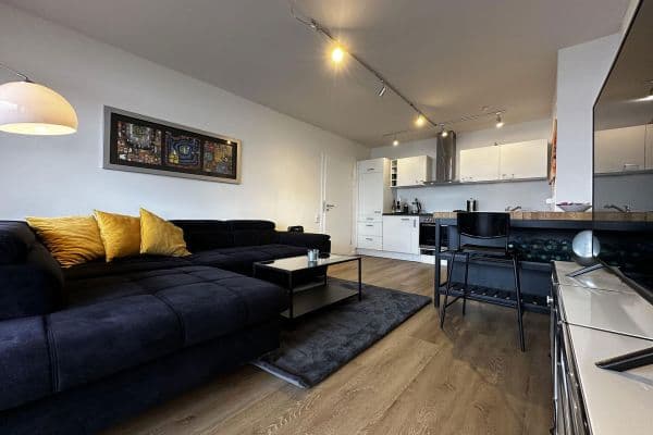 Prodej bytu 2+1 53 m², Luxemburger Straße 124-136, Köln Prodej bytu 2+1 53 m², Luxemburger Straße 124-136, Köln