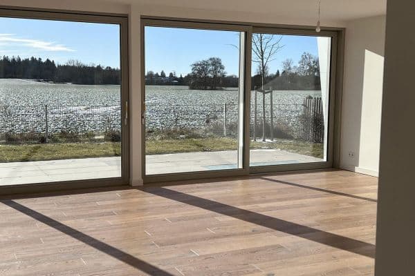 Prodej domu 218 m², pozemek 300 m², Krailling, Bavorsko Prodej domu 218 m², pozemek 300 m², Krailling, Bavorsko