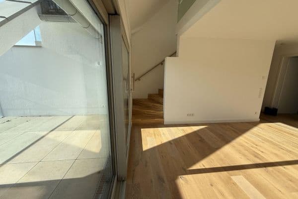 Prodej bytu 3+1 101 m², München, Bavorsko Prodej bytu 3+1 101 m², München, Bavorsko