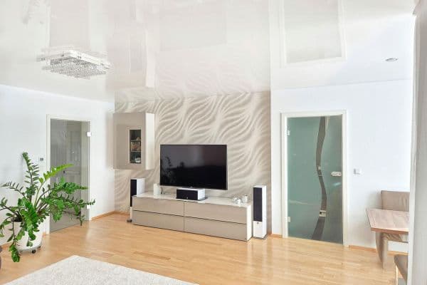 Prodej bytu 4+kk 112 m², Remseck am Neckar Prodej bytu 4+kk 112 m², Remseck am Neckar