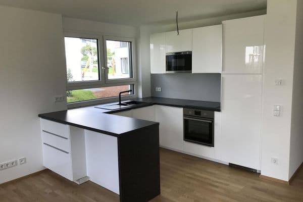 Pronájem bytu 4+1 110 m², Nürtingen Pronájem bytu 4+1 110 m², Nürtingen