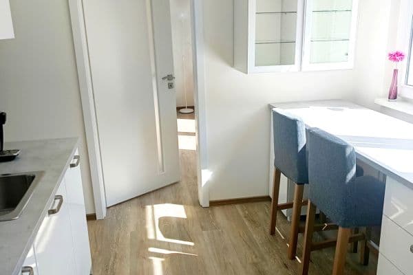 Pronájem bytu 3+kk 78 m², Štěpařská, Praha Pronájem bytu 3+kk 78 m², Štěpařská, Praha