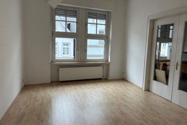 Pronájem bytu 4+1 129 m², Lippstadt Pronájem bytu 4+1 129 m², Lippstadt