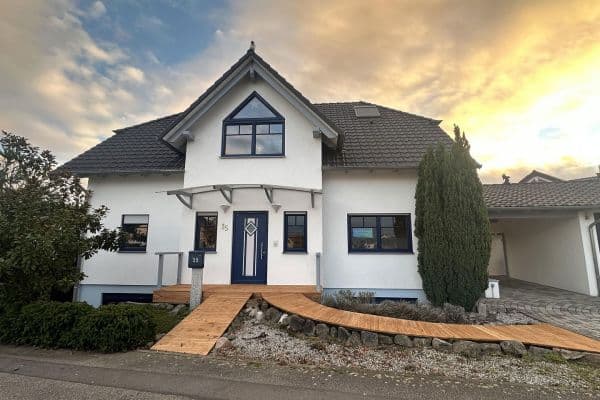 Prodej domu 310 m², pozemek 576 m², St.Leon-Rot Prodej domu 310 m², pozemek 576 m², St.Leon-Rot