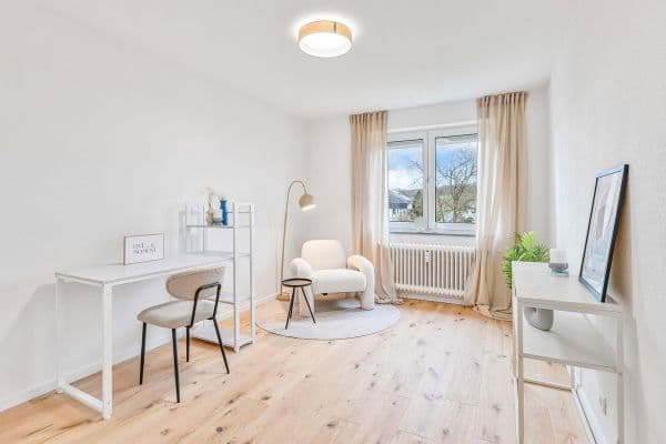Prodej bytu 3+1 85 m², Leonberg, Bádensko-Württembersko Prodej bytu 3+1 85 m², Leonberg, Bádensko-Württembersko