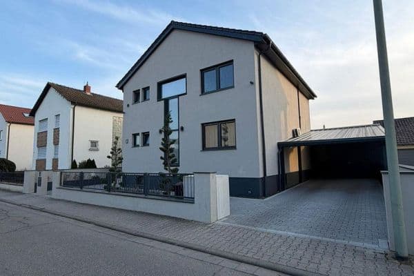Prodej domu 290 m², pozemek 500 m², Mutterstadt Prodej domu 290 m², pozemek 500 m², Mutterstadt