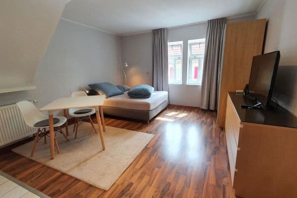 Pronájem bytu 1+1 30 m², Wiesbaden, Hessen Pronájem bytu 1+1 30 m², Wiesbaden, Hessen