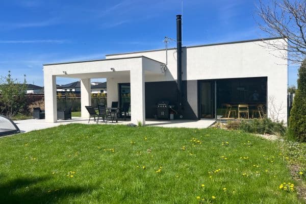 Prodej domu 190 m², pozemek 1.132 m², Bezová, Mukařov Prodej domu 190 m², pozemek 1.132 m², Bezová, Mukařov
