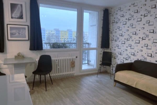 Pronájem bytu 1+kk 26 m², Rumburská, Praha Pronájem bytu 1+kk 26 m², Rumburská, Praha