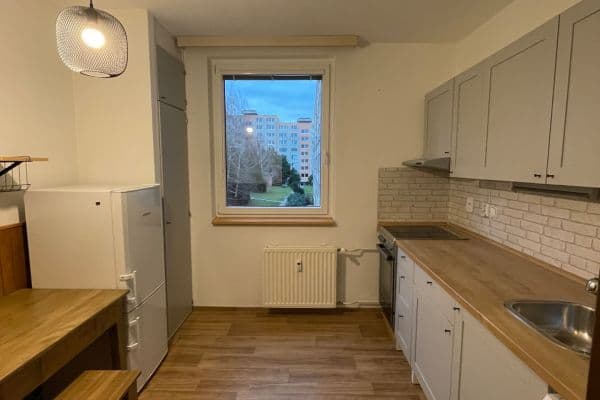 Pronájem bytu 3+1 81 m², Podlesí II, Zlín, Zlínský kraj Pronájem bytu 3+1 81 m², Podlesí II, Zlín, Zlínský kraj