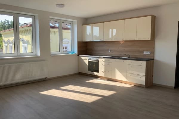 Pronájem bytu 3+kk 74 m², Sokolská, Červený Kostelec Pronájem bytu 3+kk 74 m², Sokolská, Červený Kostelec