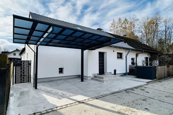 Prodej domu 152 m², pozemek 521 m², Siedlerstraße 4, Baierbrunn, Bavorsko Prodej domu 152 m², pozemek 521 m², Siedlerstraße 4, Baierbrunn, Bavorsko