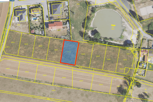 Prodej pozemku 834 m², Mšecké Žehrovice Prodej pozemku 834 m², Mšecké Žehrovice