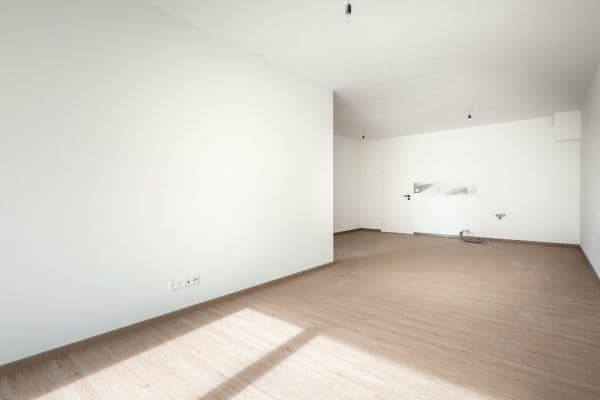 Prodej bytu 1+kk 31 m², Faměrovo náměstí, Brno Prodej bytu 1+kk 31 m², Faměrovo náměstí, Brno