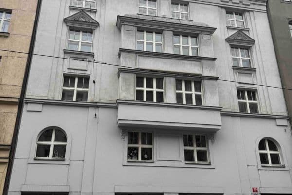 Pronájem kanceláře 85 m², Bělehradská, Praha Pronájem kanceláře 85 m², Bělehradská, Praha