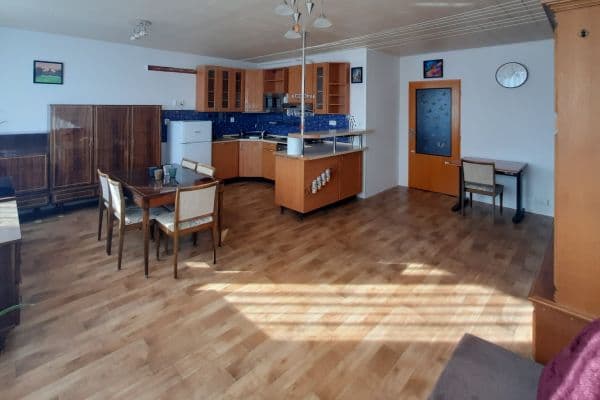 Prodej bytu 3+kk 67 m², Třebenická, Praha Prodej bytu 3+kk 67 m², Třebenická, Praha