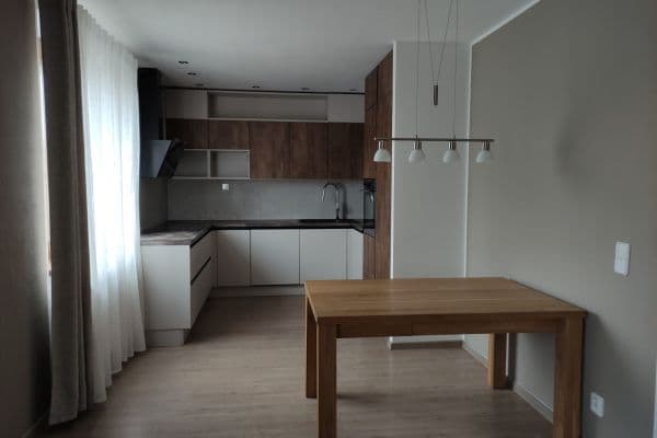 Pronájem domu 125 m², pozemek 520 m², Vojanova, Beroun Pronájem domu 125 m², pozemek 520 m², Vojanova, Beroun